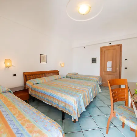 Hotell La Capannina - & 3*