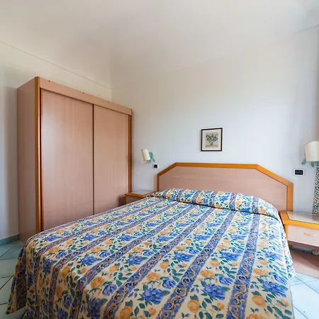 Hotell La Capannina - & Ischia