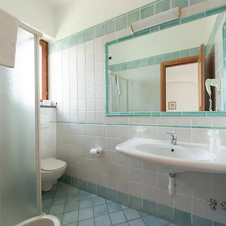Hotell La Capannina - &